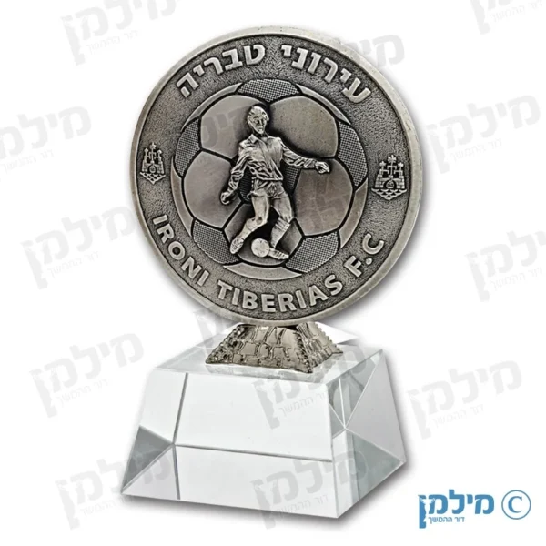 גביע פסלון לוגו ביציקה על בסיס קריסטל